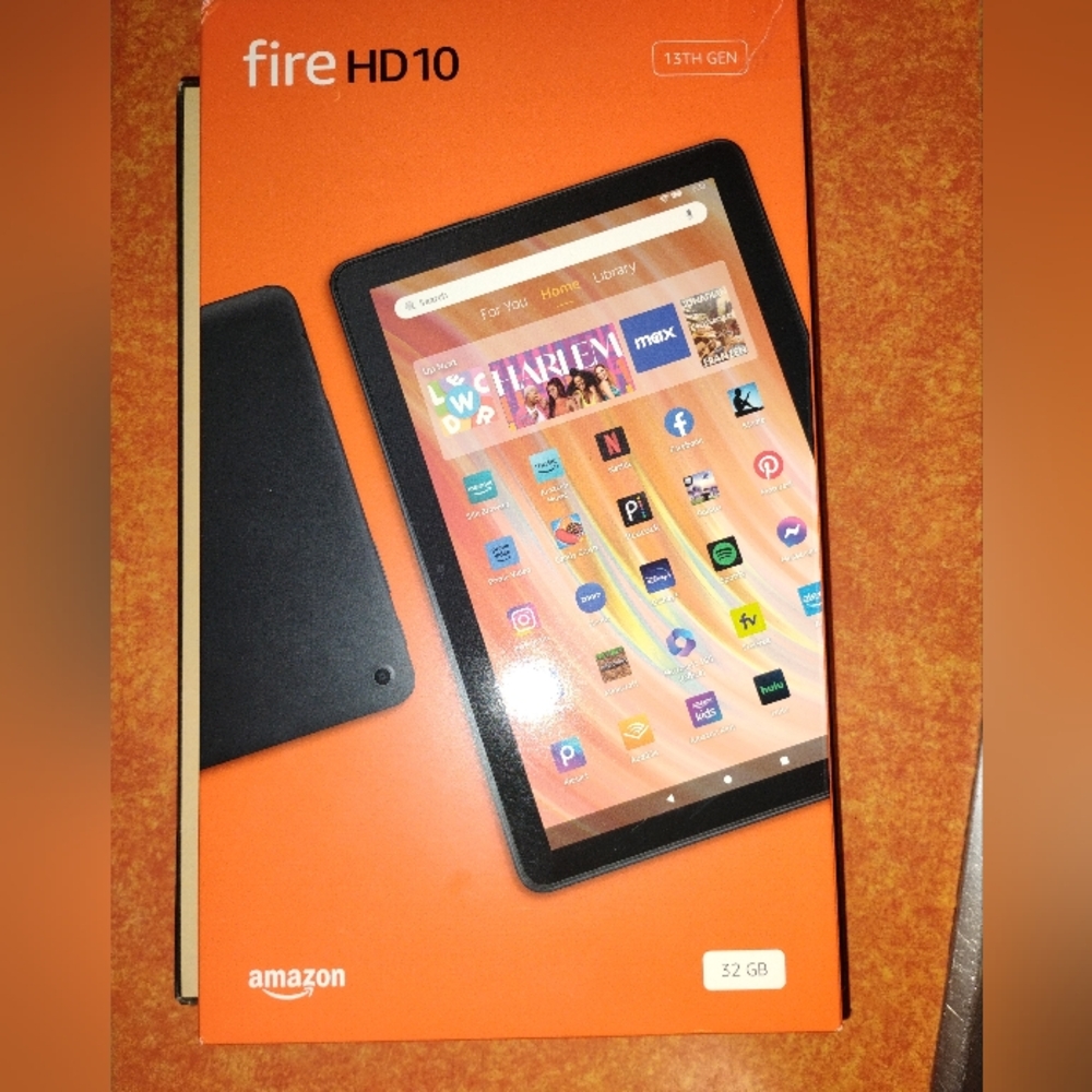 Tablet +Case/Keyboard Bundle
